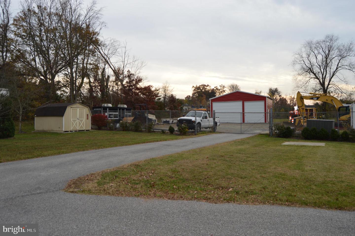 Photo 5 of 6 of 1329 Hanover Rd house