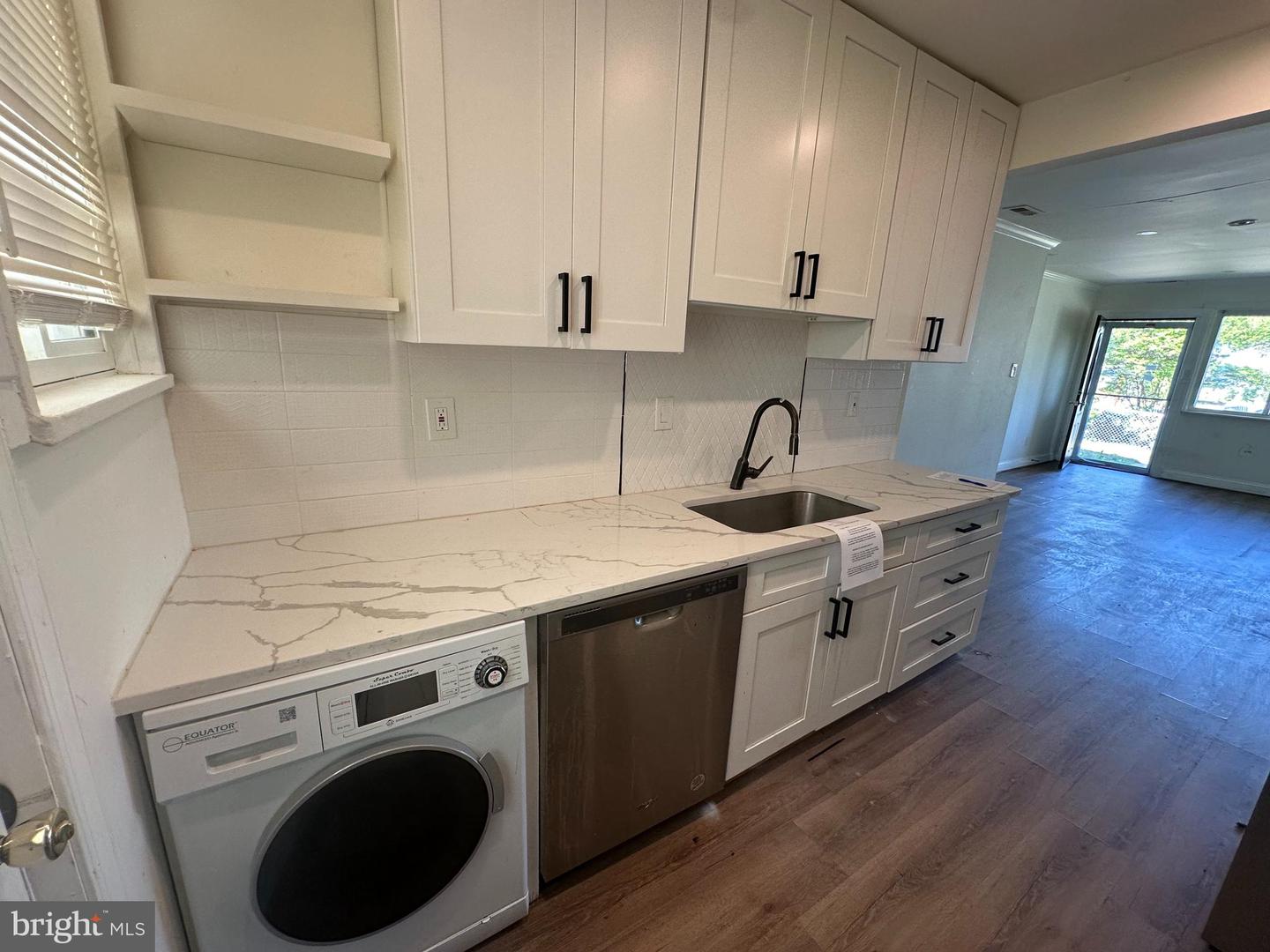 Photo 8 of 11 of 2308 Romney Ct multi-family property
