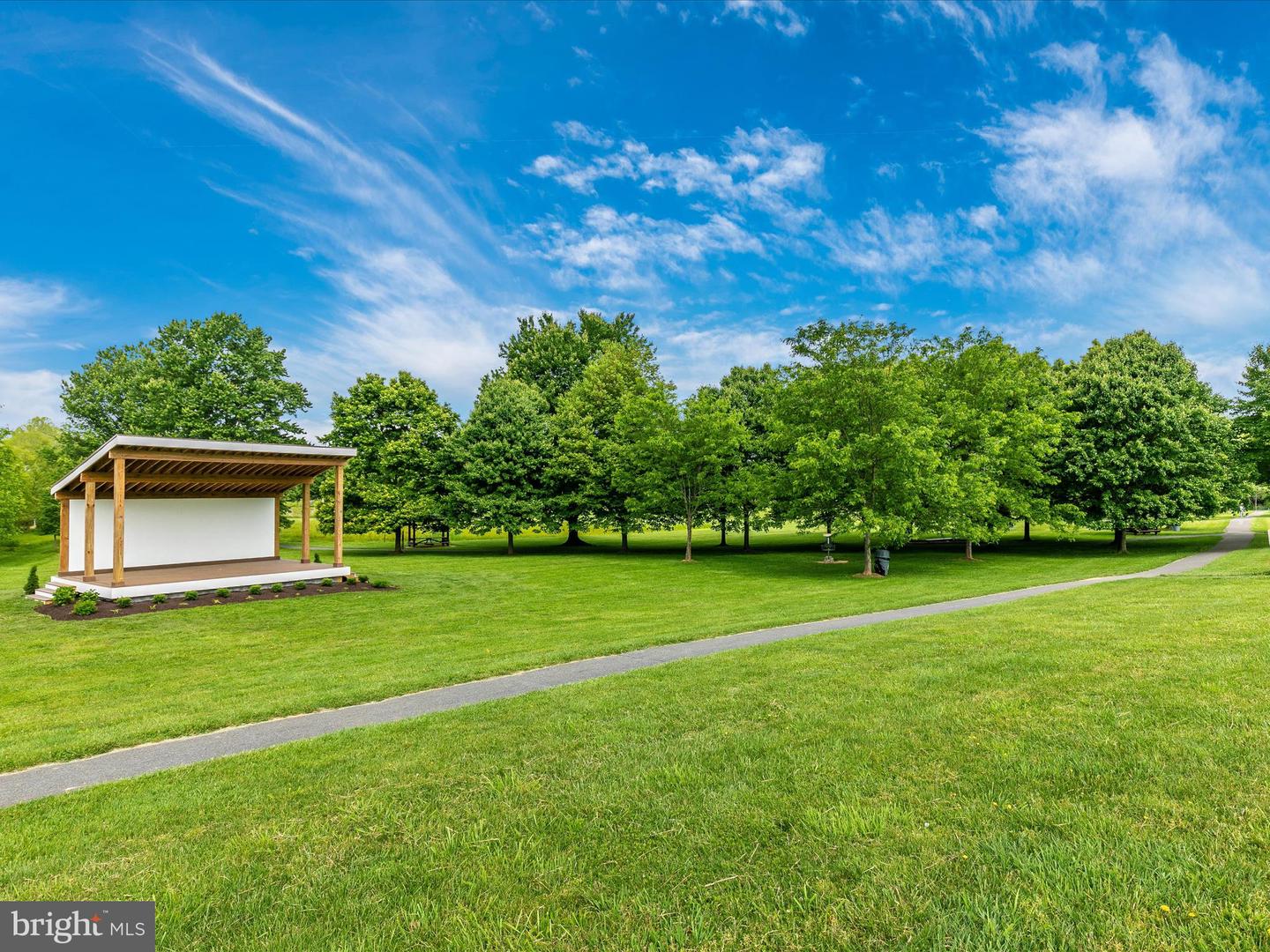 Photo 78 of 95 of 123 Copper Oaks Ct house