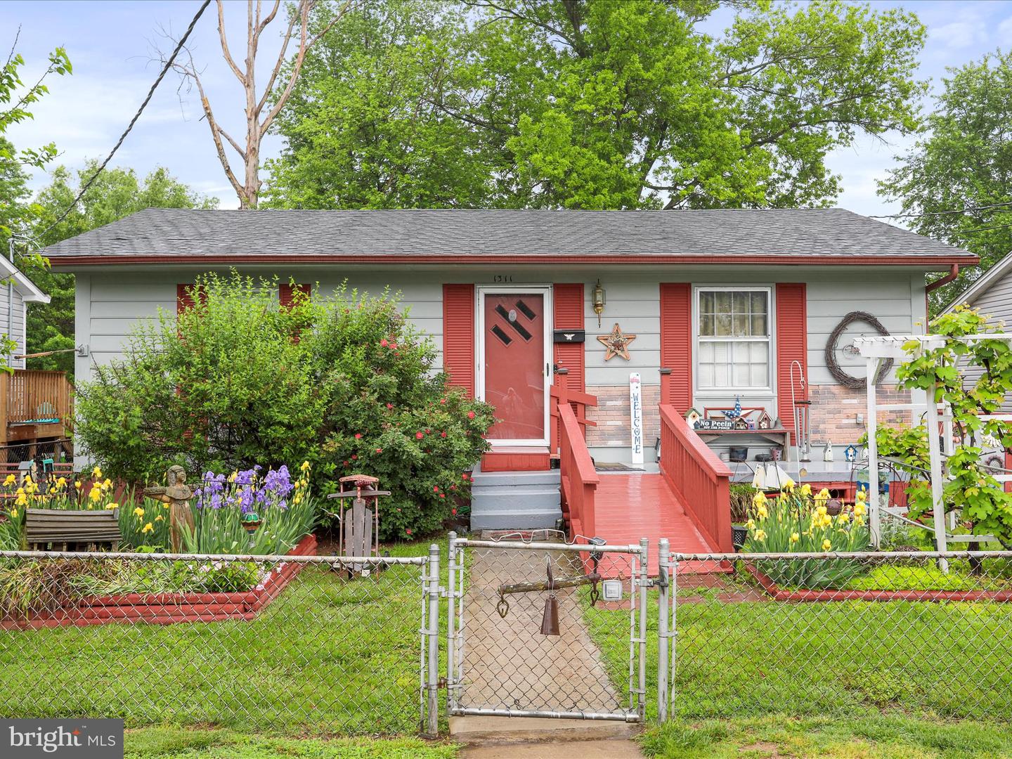 Listing image 2
