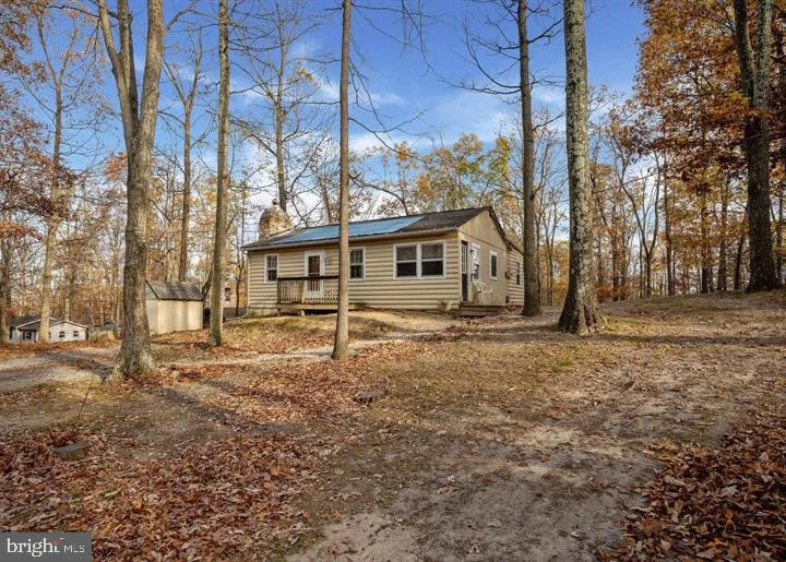 108 Comanche Trail
