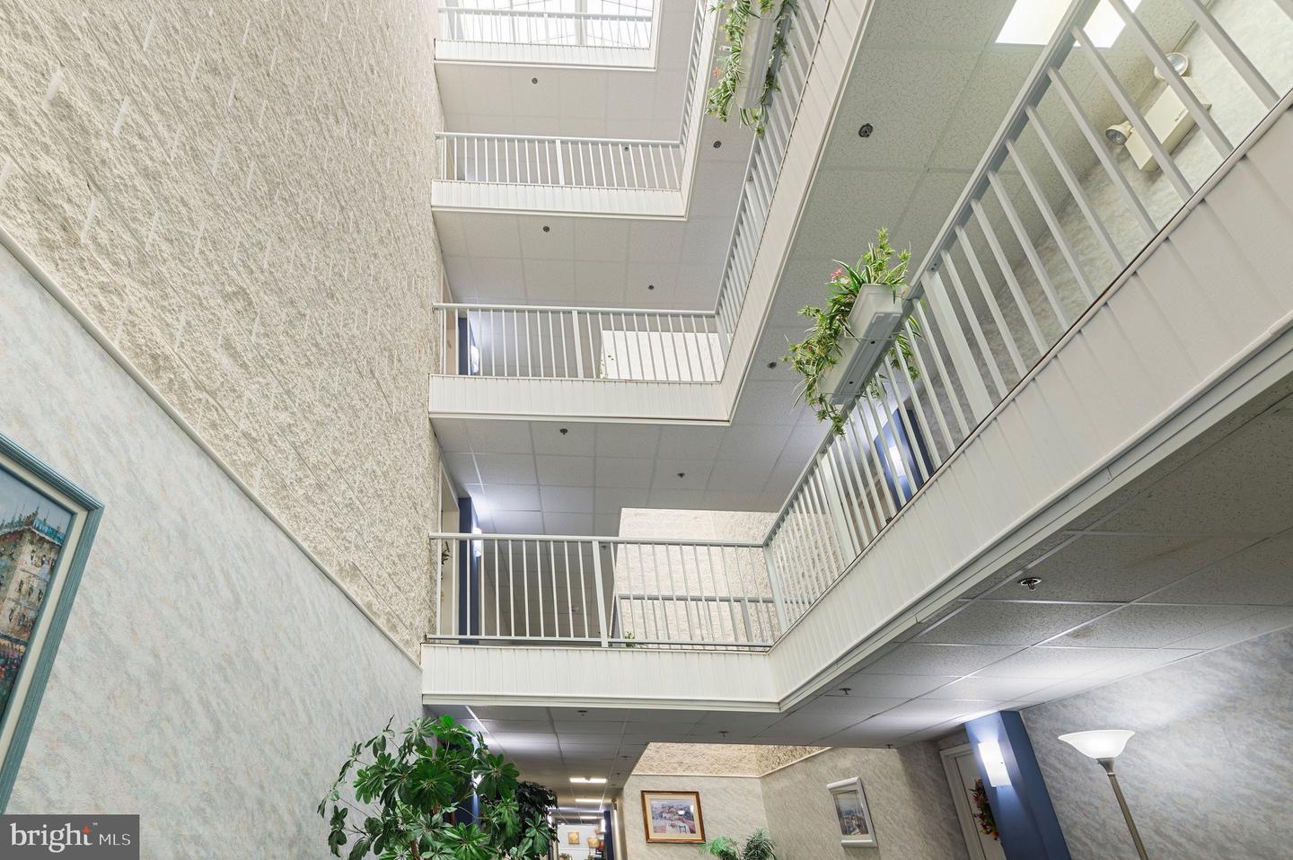 Photo 10 of 39 of 9000 Centennial Sta condo
