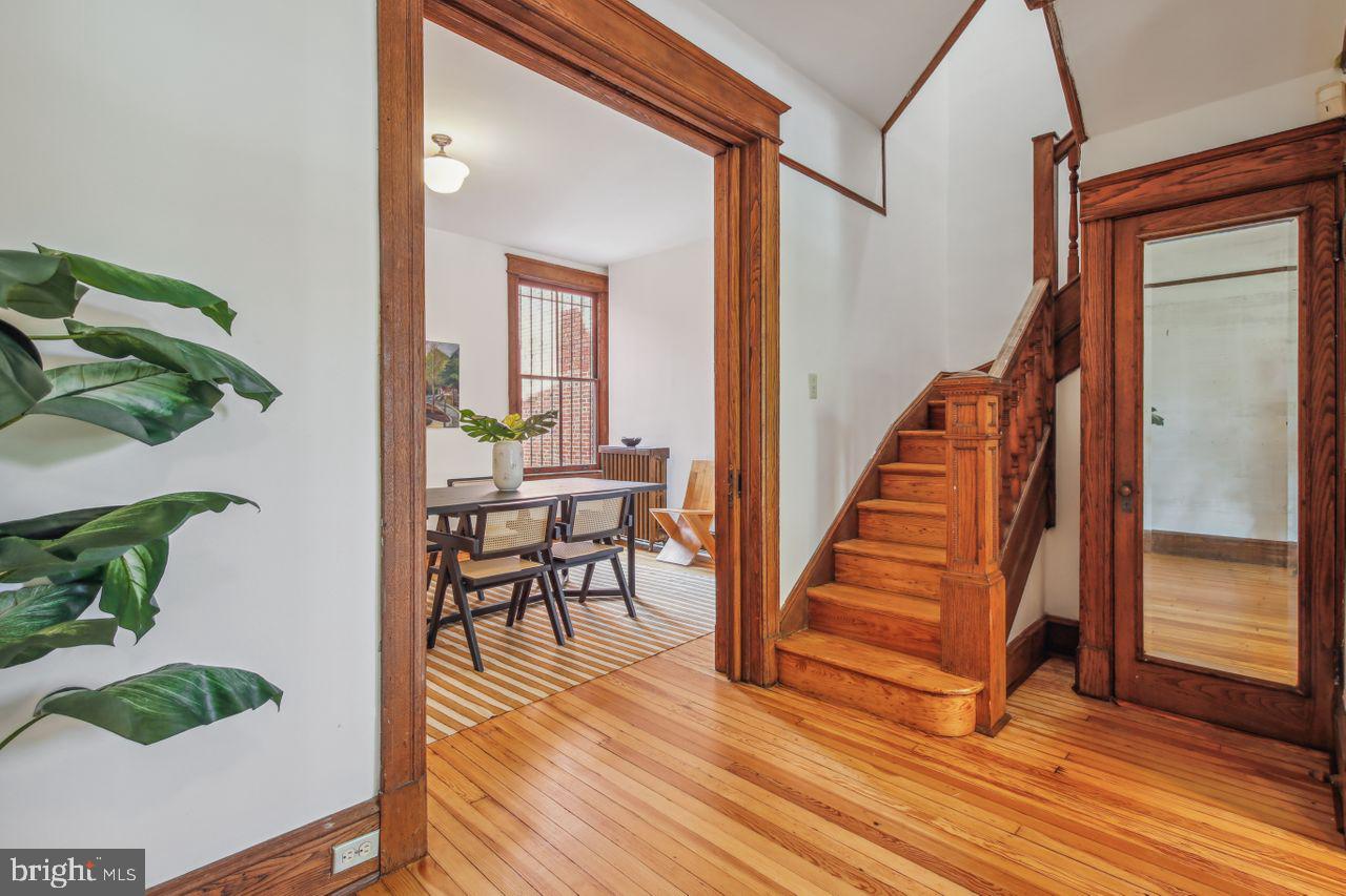 Photo 5 of 36 of 421 G St NE townhome