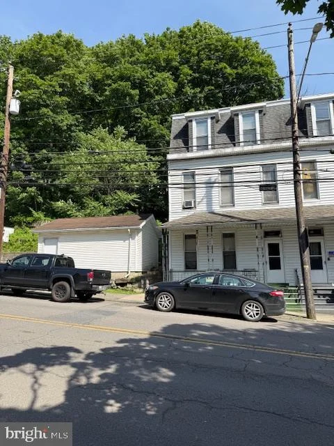 507 E Norwegian Street