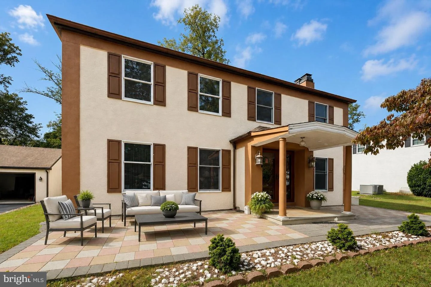 506 Flora Circle