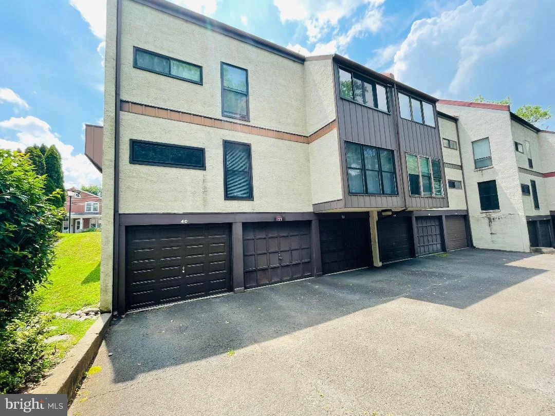 233 Township Line Rd Unit 4-C
