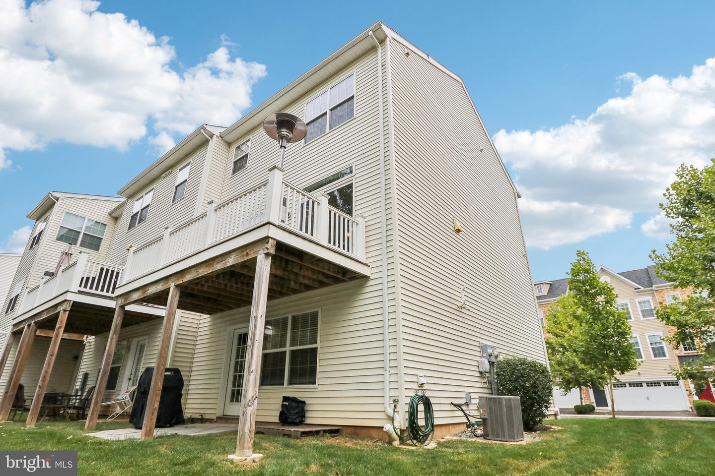 Photo 35 of 41 of 2244 Matts Way townhome