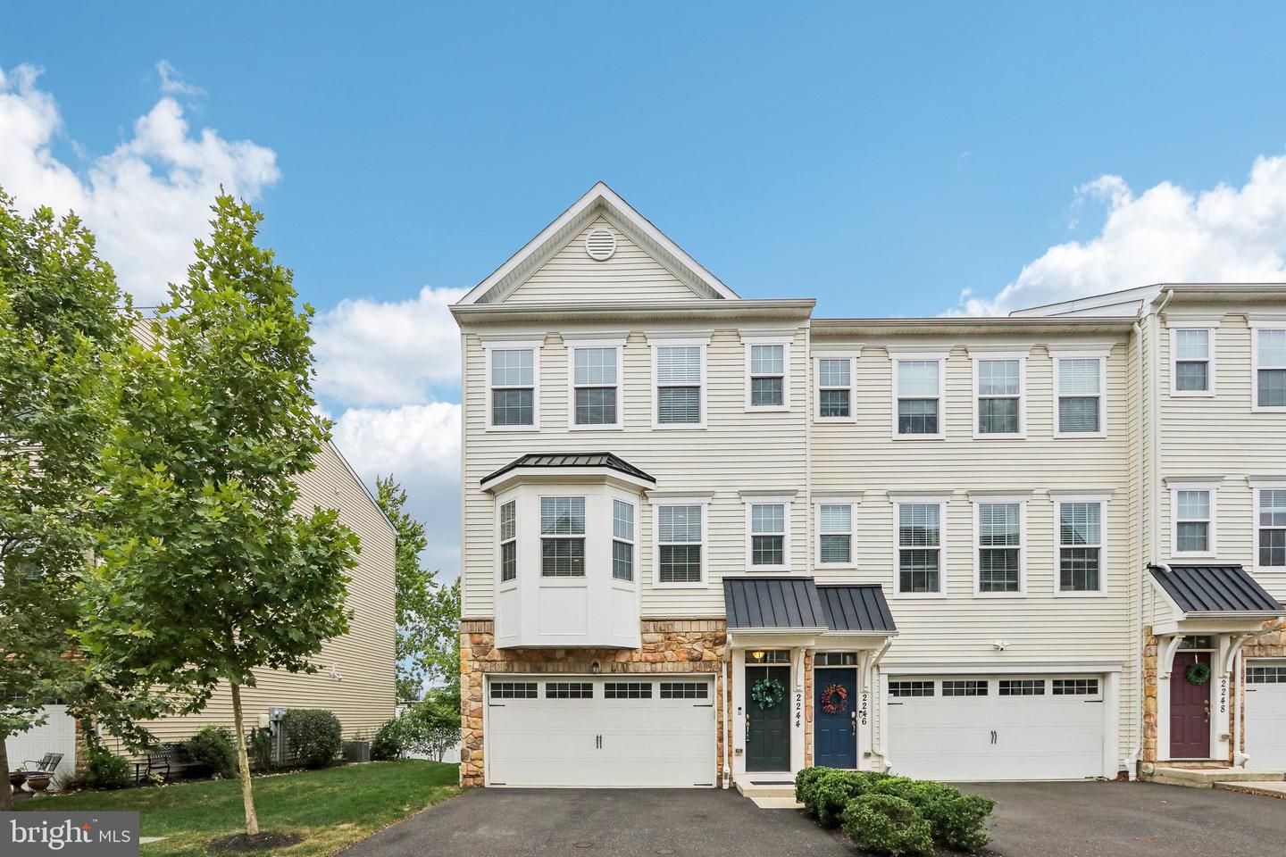 Photo 39 of 41 of 2244 Matts Way townhome