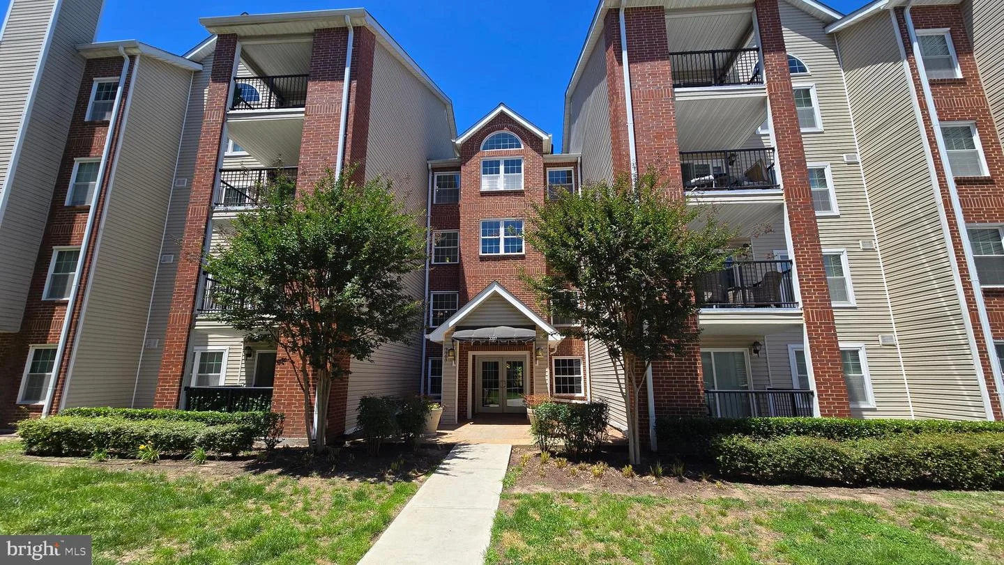 3307 Wyndham Circle Unit 1166
