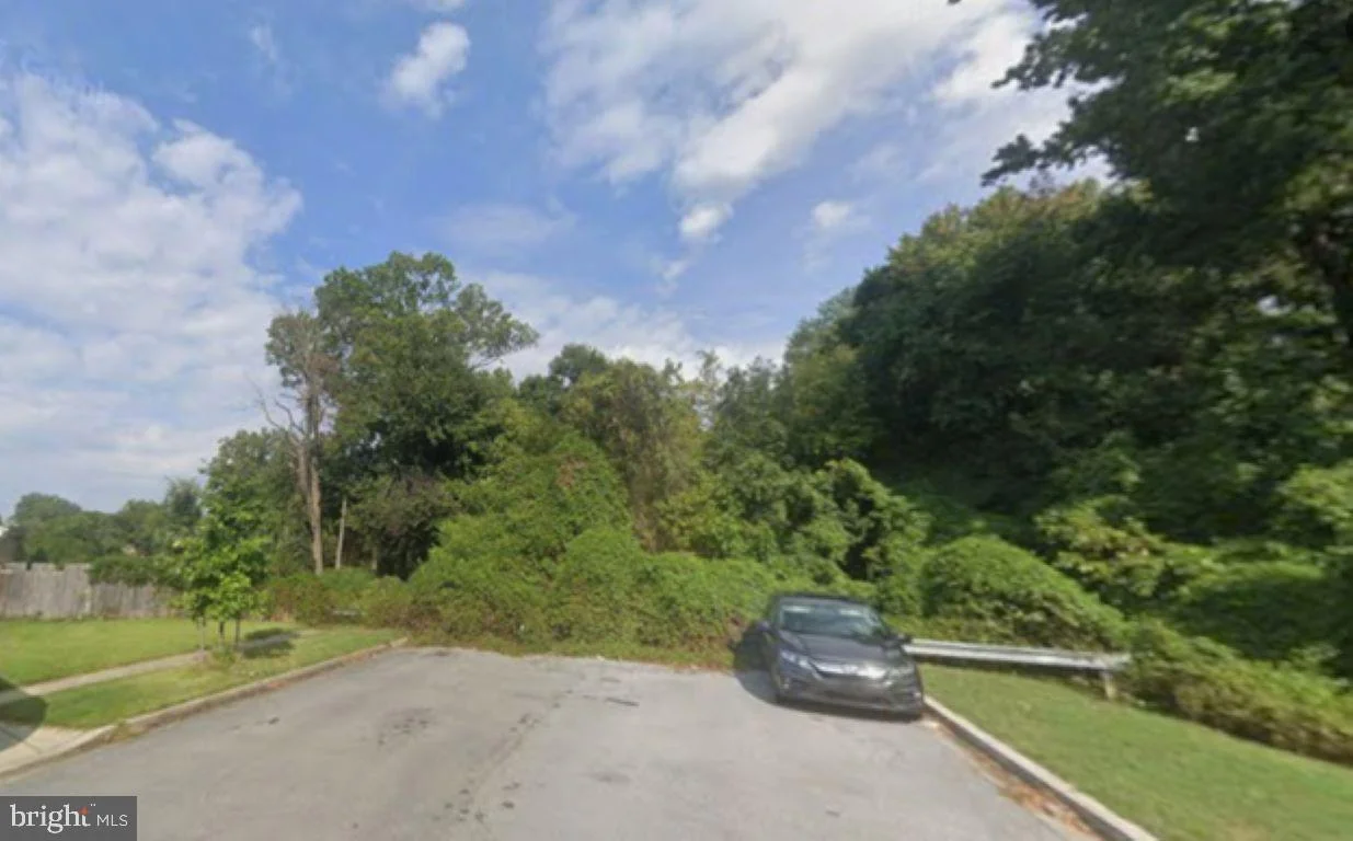38 W Park Drive