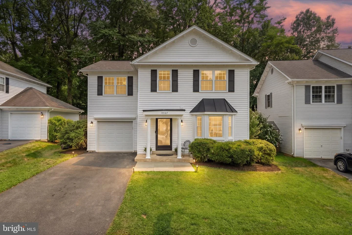 10127 Schoolhouse Woods Court