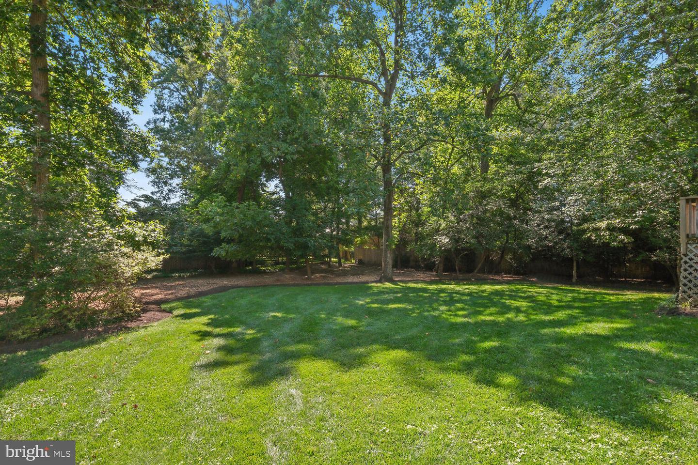 Photo 2 of 41 of 11409 Marcliff Rd house