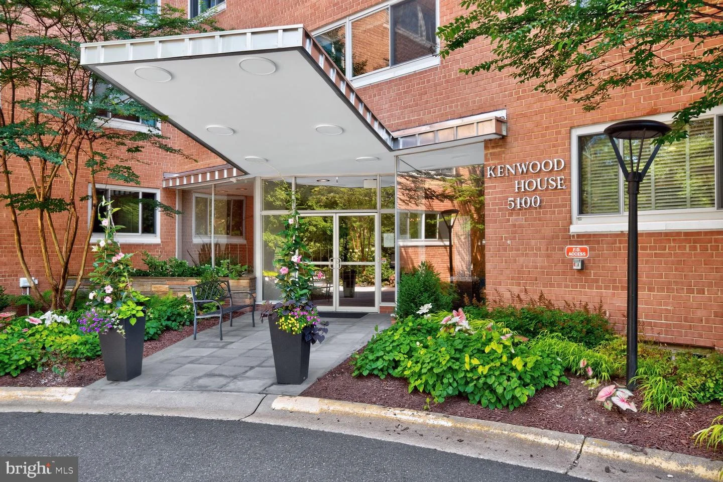 5100 Dorset Avenue Unit 304