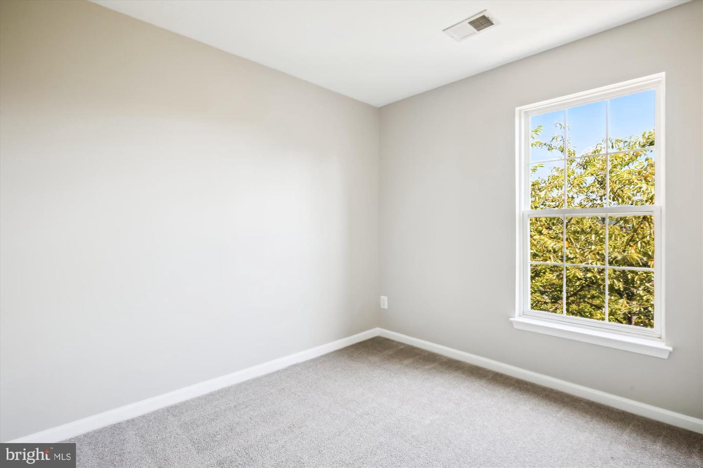 Photo 19 of 64 of 13593 Beckingham Dr townhome
