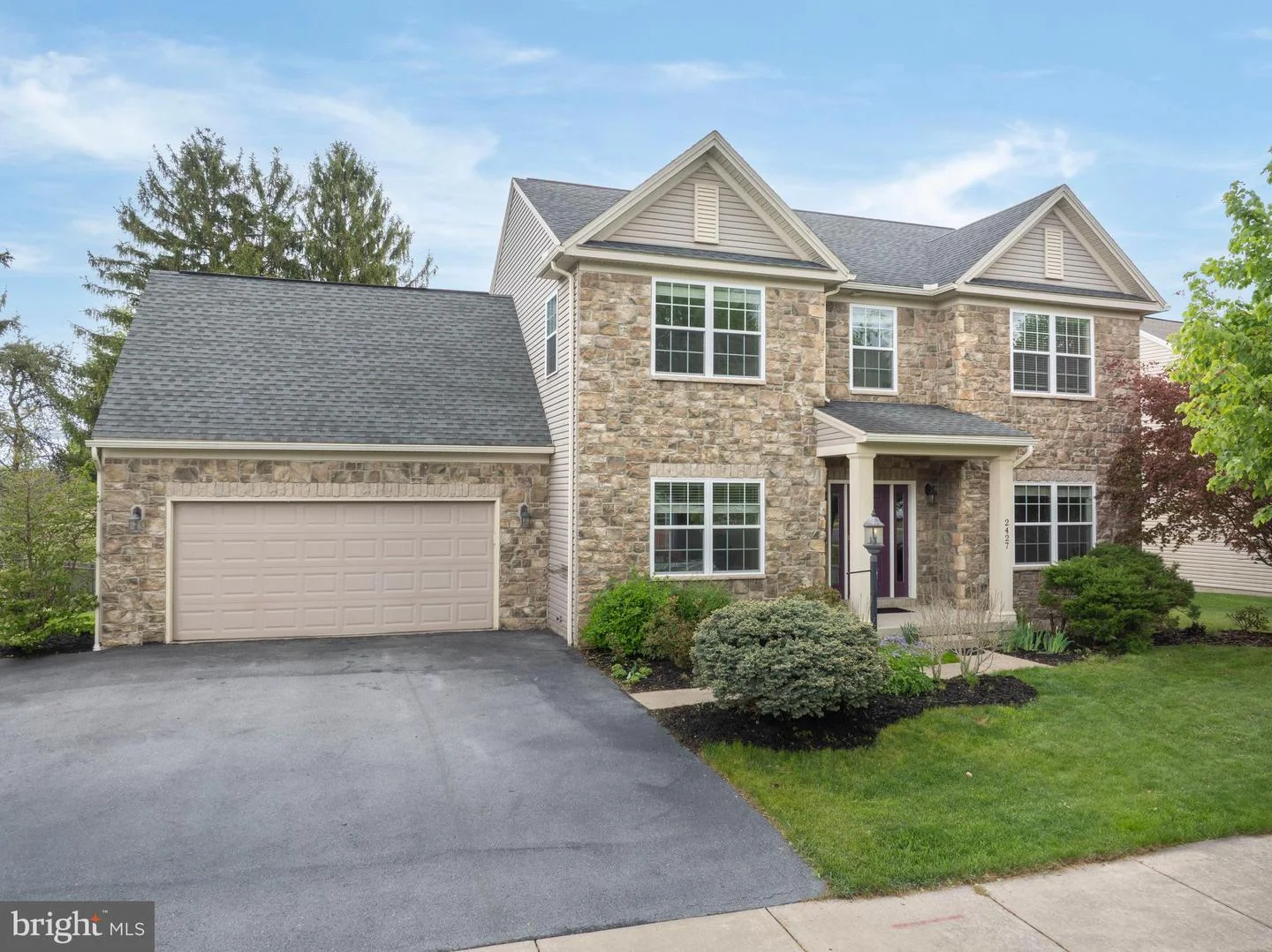 2427 Saratoga Drive