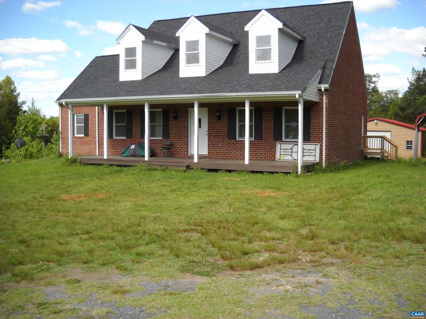 432 Twin Oaks Ln Ln, Kents Store, VA, 23084
