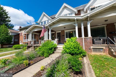 Townhouse in Allentown PA 1128 Lehigh Street.jpg