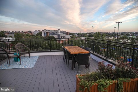 Condominium in Washington DC 4308 Georgia AVENUE 19.jpg