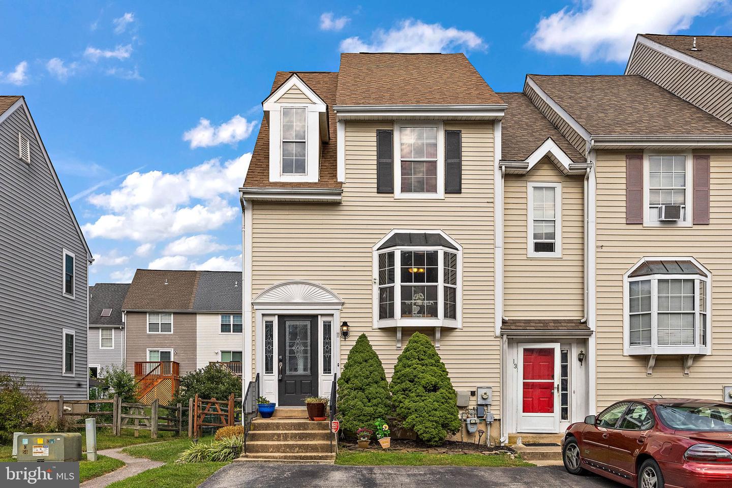 View Bear, DE 19701 townhome