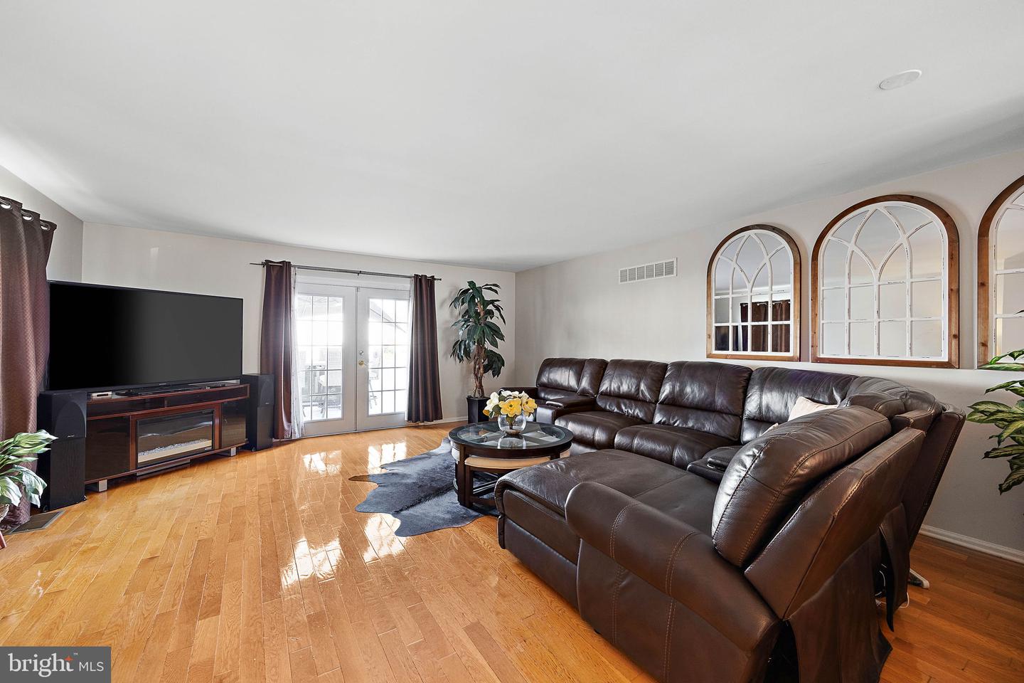 Photo 13 of 29 of 11 Monferrato Ct townhome