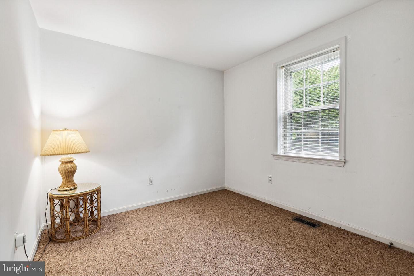 Photo 18 of 23 of 8951 Queen Maria Ct townhome