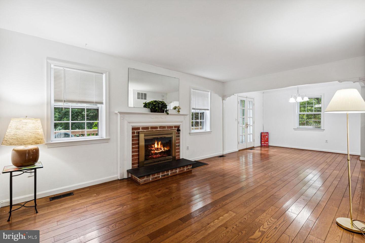 Photo 5 of 23 of 8951 Queen Maria Ct townhome