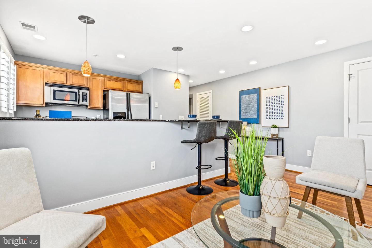 Photo 5 of 24 of 1628 C St SE #201 condo