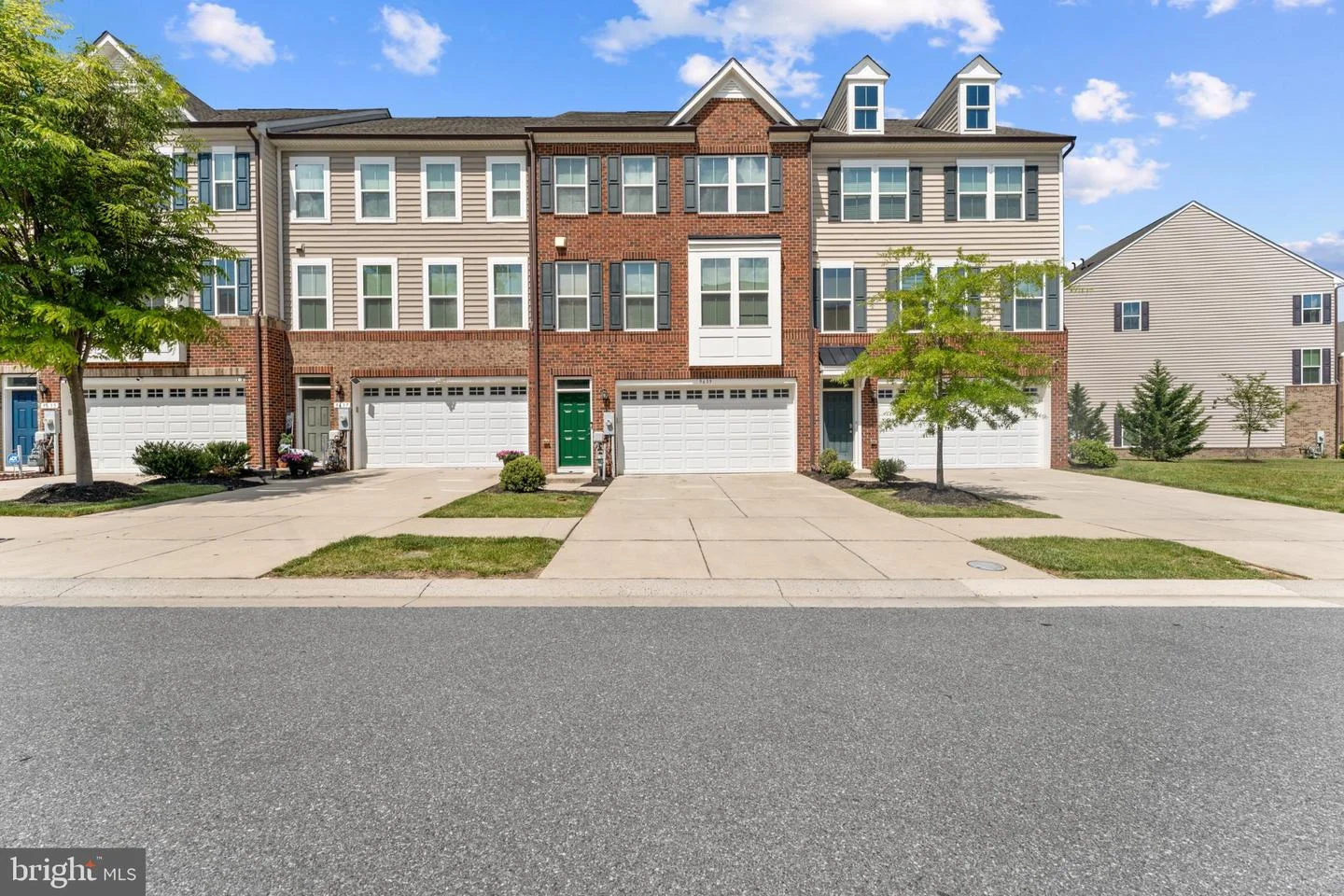 9639 Julia Lane