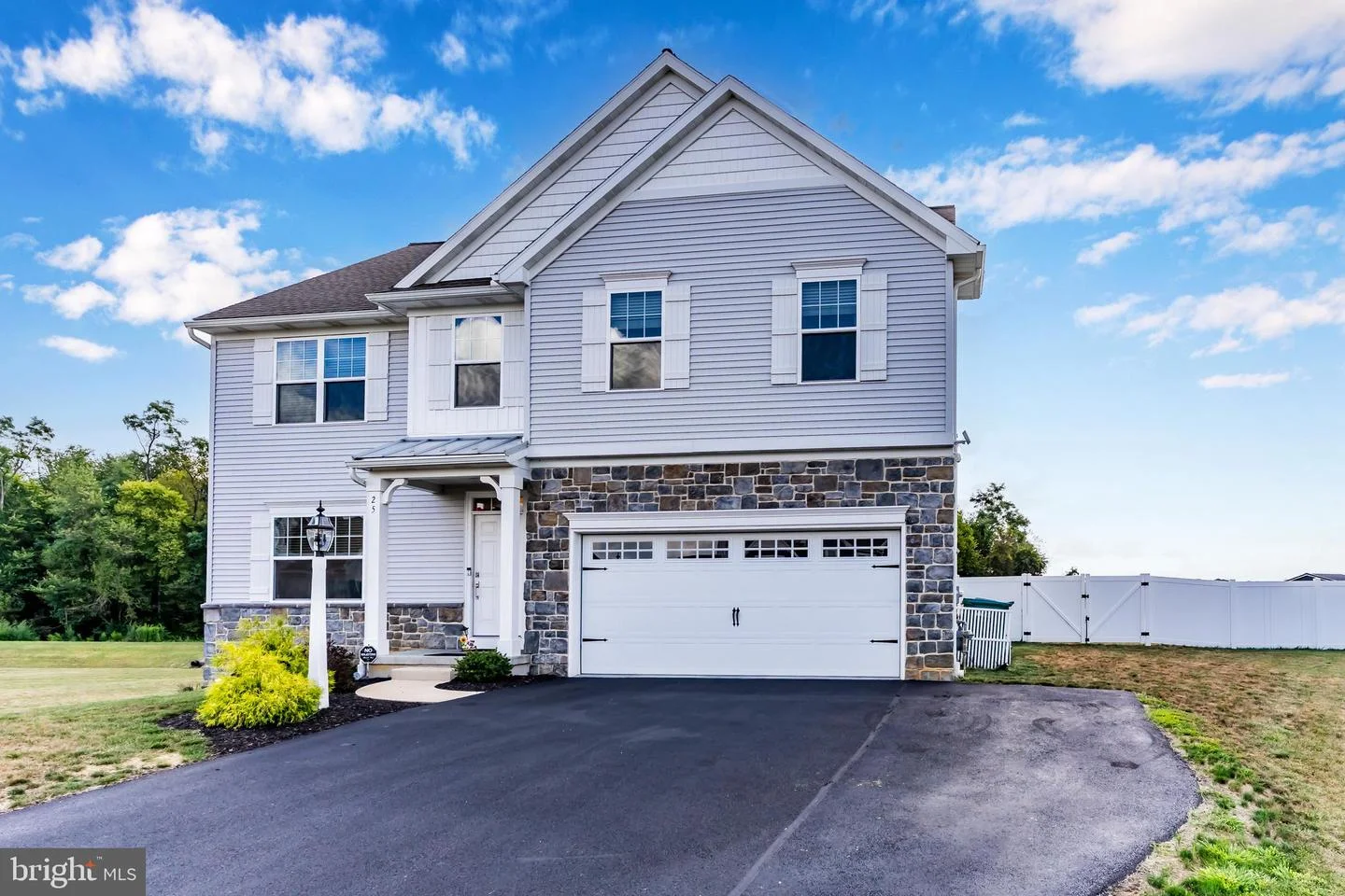 25 Eldon Lane