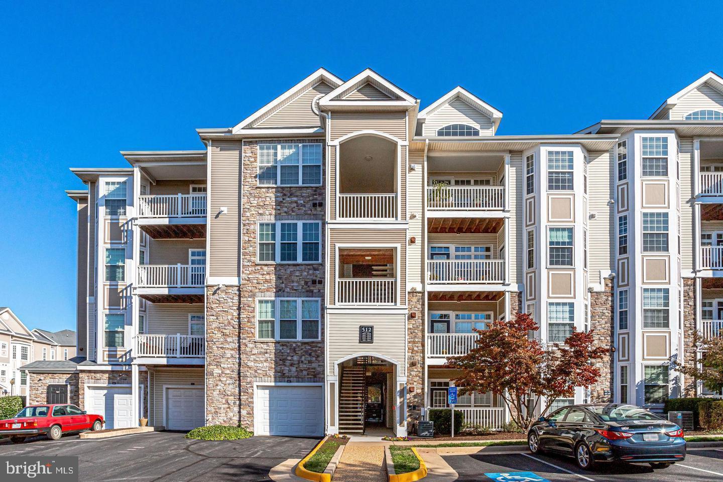512 Sunset View Terrace SE Unit 201, Leesburg, VA, 20175