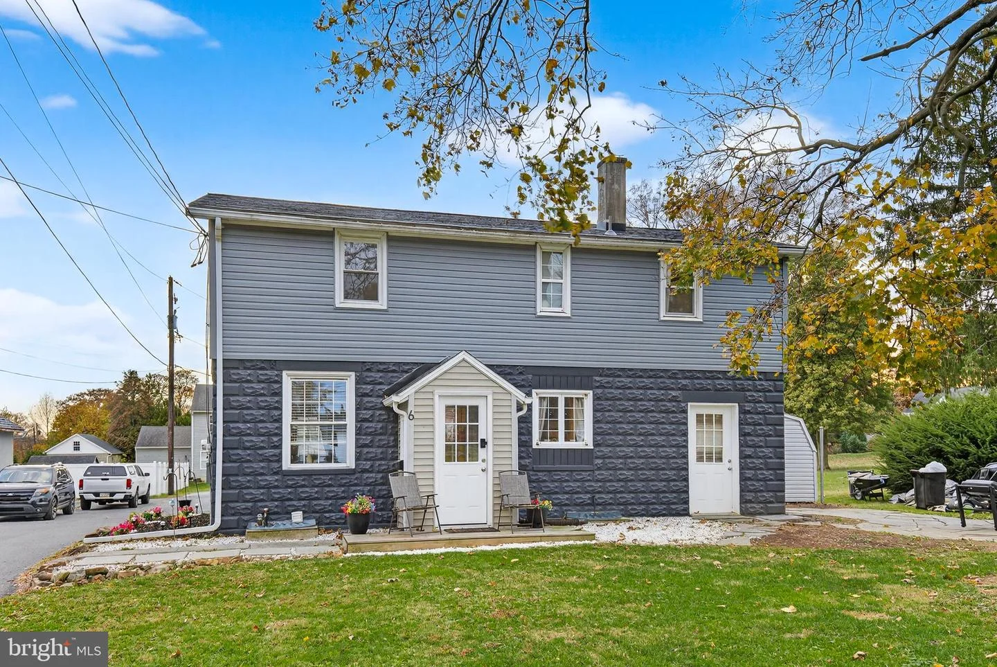 6 South Avenue