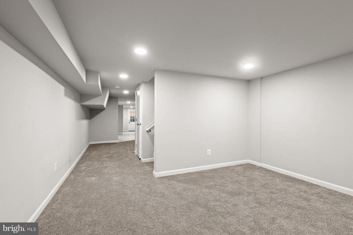 Photo 22 of 32 of 1632 Ruxton Ave townhome