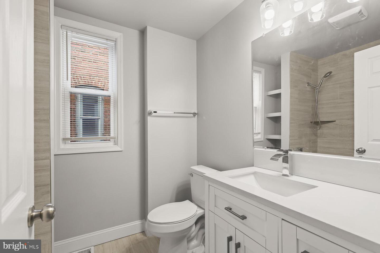 Photo 20 of 32 of 1632 Ruxton Ave townhome