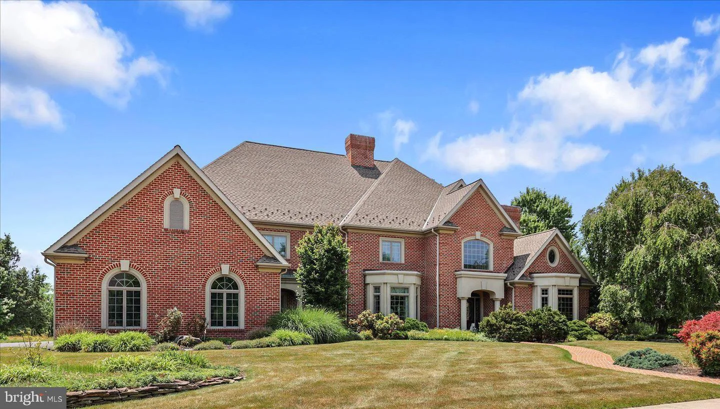 121 Madara Drive