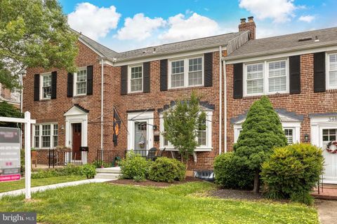 Townhouse in Baltimore MD 346 Old Trail ROAD.jpg