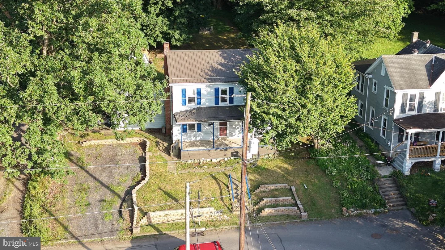 516 Highland Avenue, Burnham, PA, 17009
