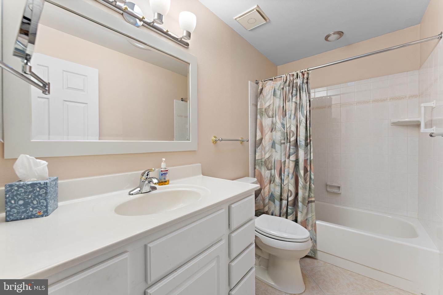 Photo 26 of 51 of 15400 Short Ridge Ct #42-A multi-family property