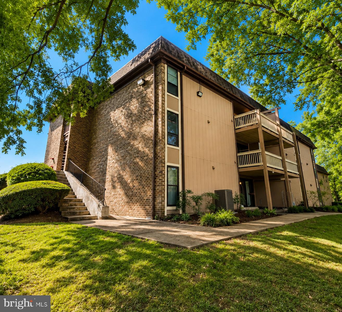 5816 Royal Ridge Dr Unit L, Springfield, VA, 22152