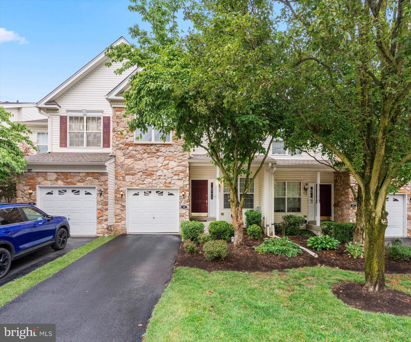 Photo 46 of 50 of 219 Birchwood Dr townhome