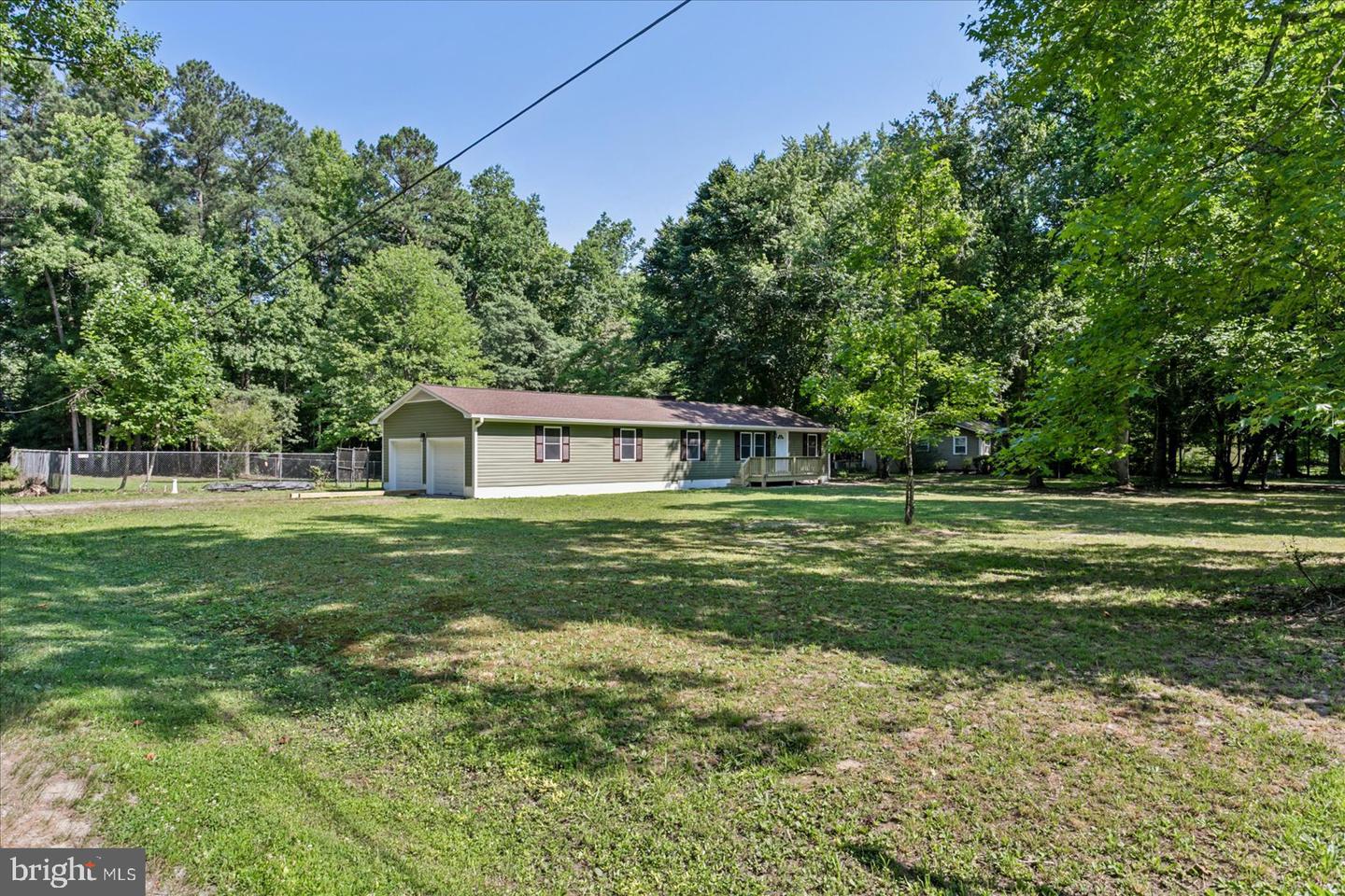 648 Coachpoint Road, Hartfield, Virginia image 4