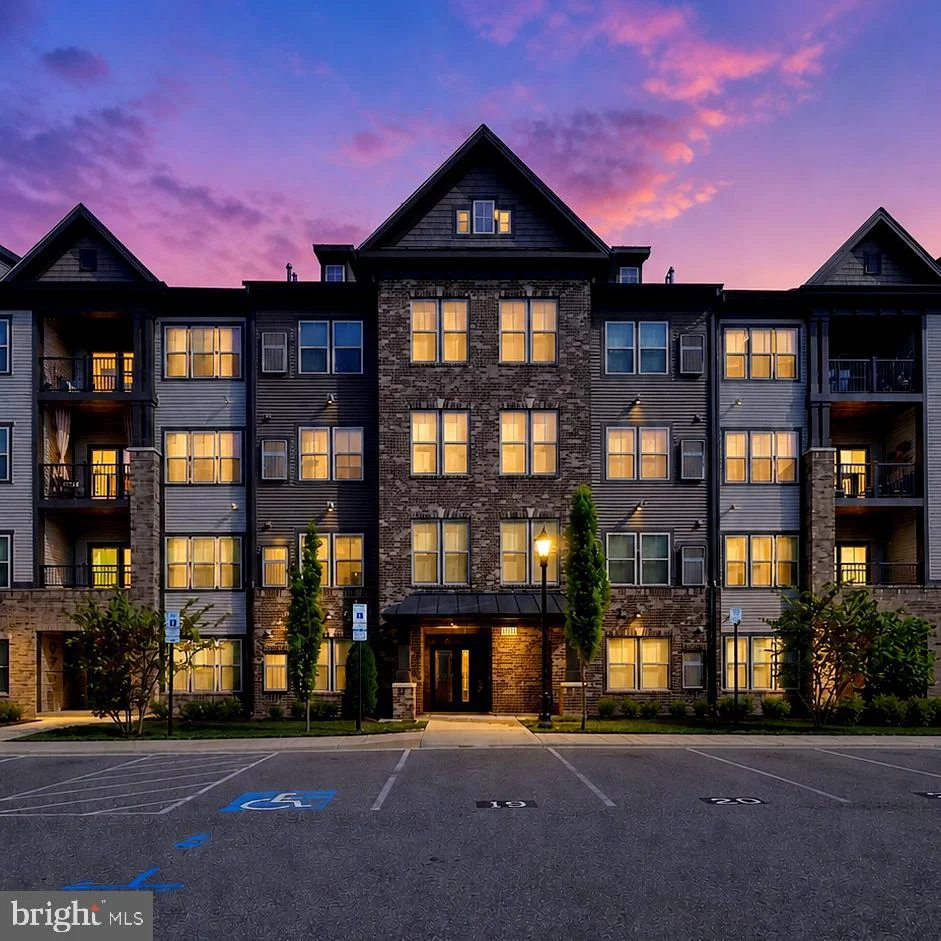 10110 Seattle Slew Lane Unit C