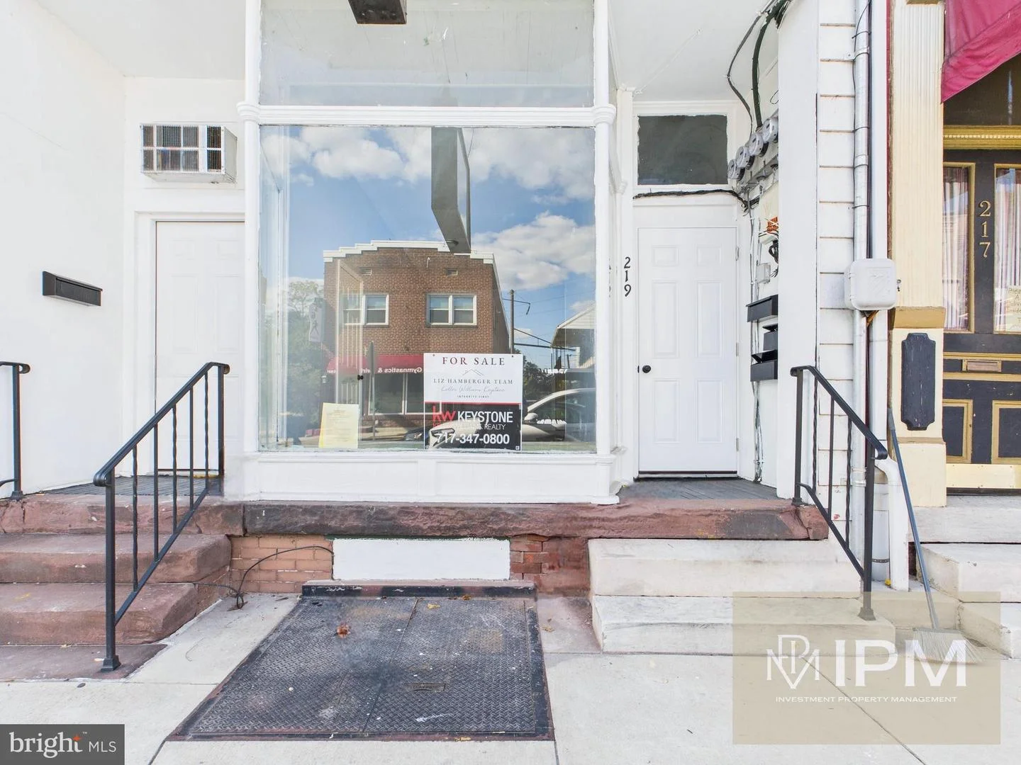 219 S Union Street