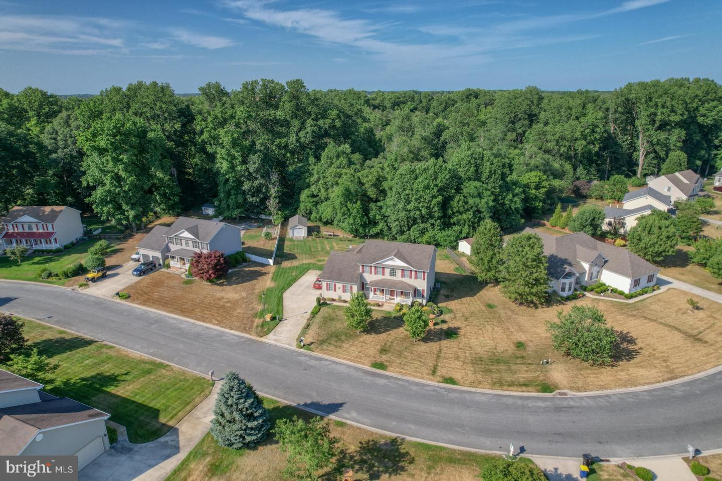 Photo 7 of 48 of 352 Chestnut Ridge Dr house