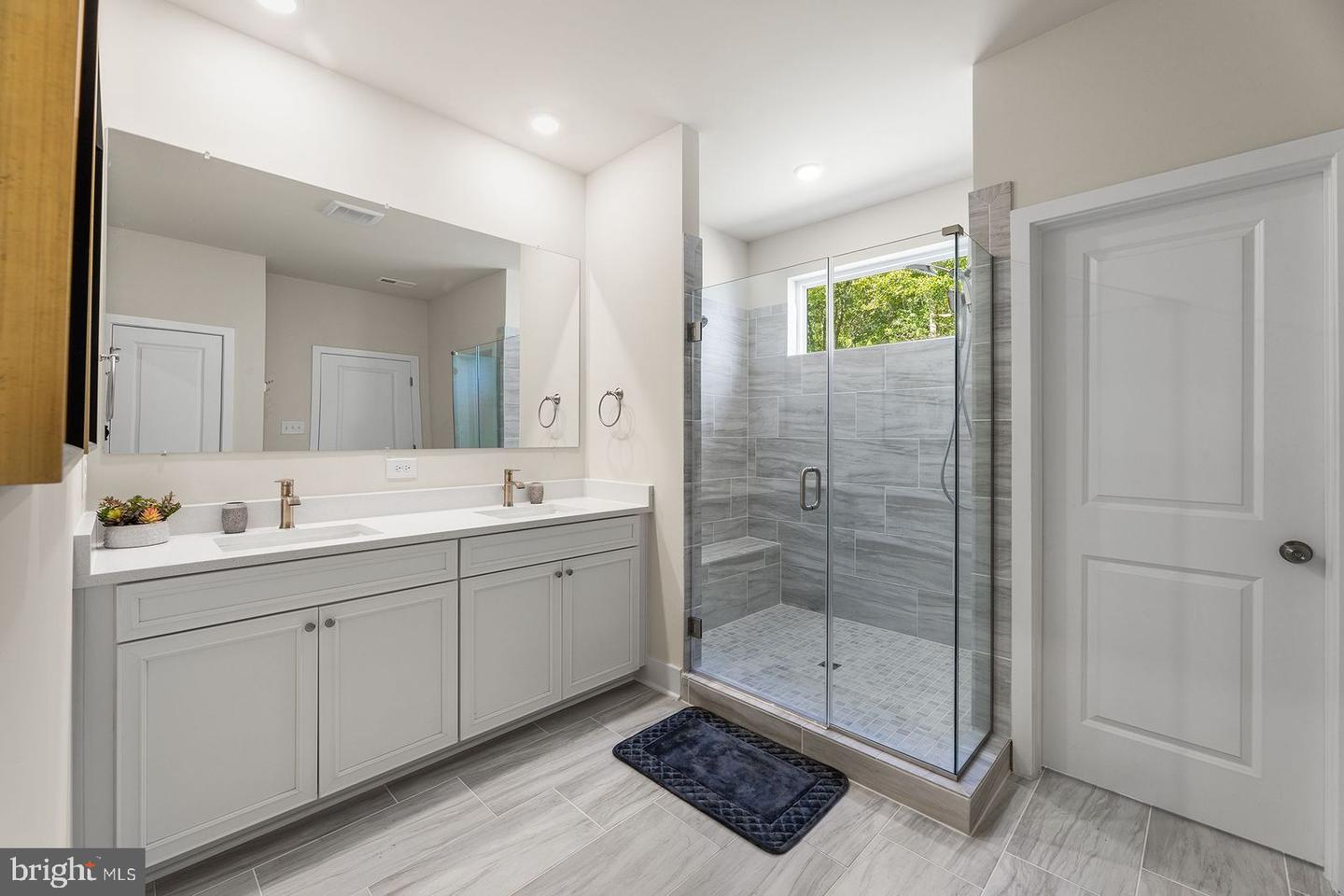 Photo 33 of 47 of 32297 Norman Ln #Th105 townhome