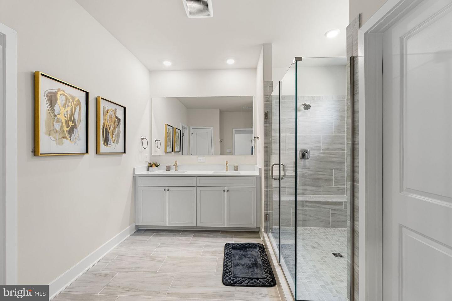 Photo 32 of 47 of 32297 Norman Ln #Th105 townhome