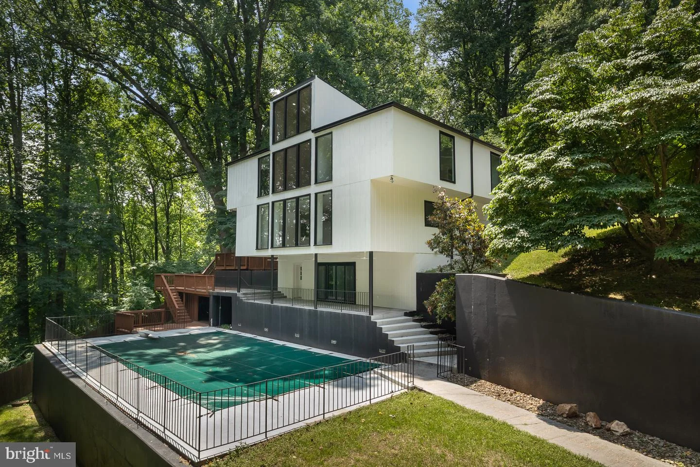 903 Ivy Hill Road
