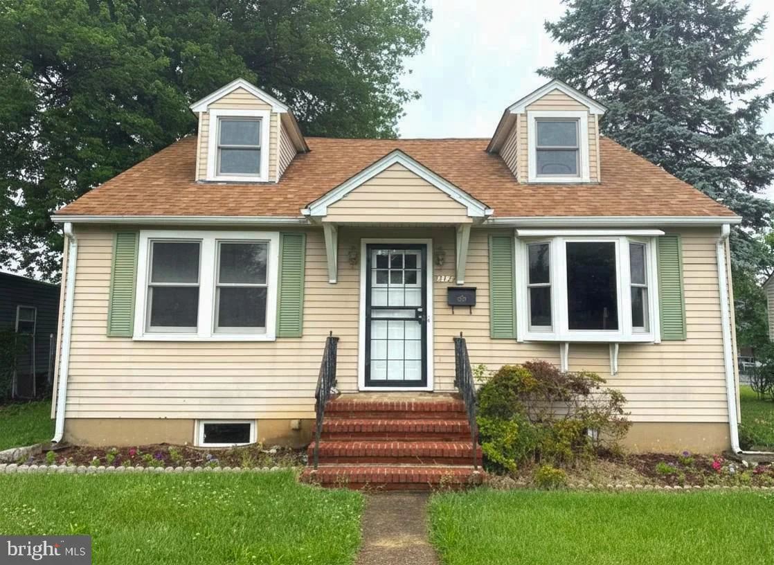 312 Townsend Avenue