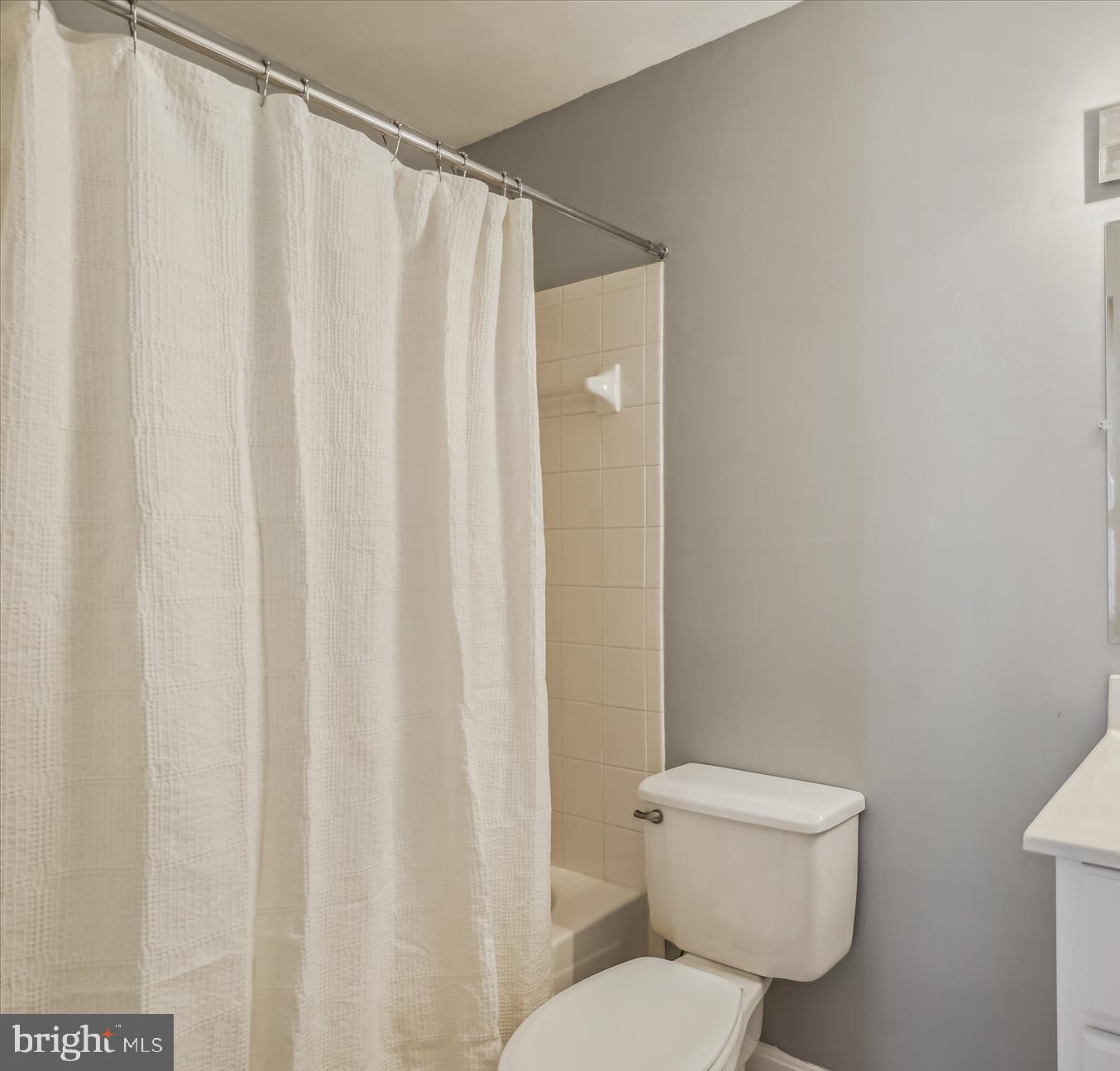 Photo 32 of 61 of 2709 Curzon Ct townhome