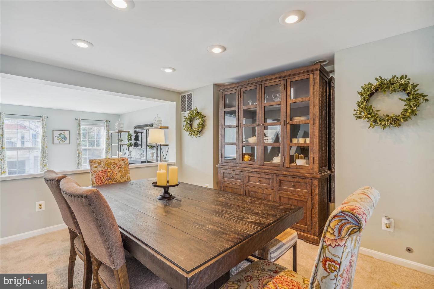 Photo 9 of 61 of 2709 Curzon Ct townhome