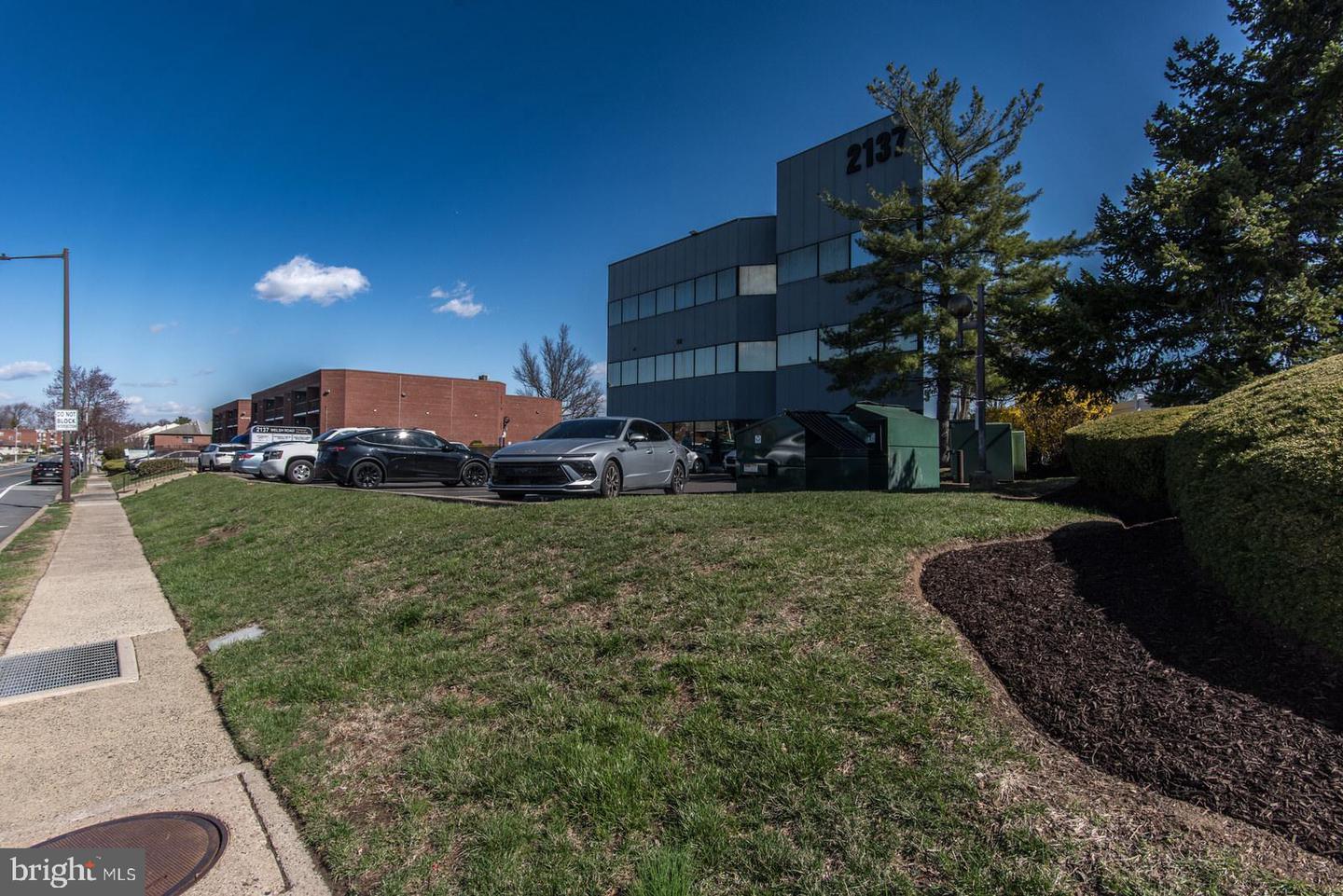 2137 Welsh Rd #2e